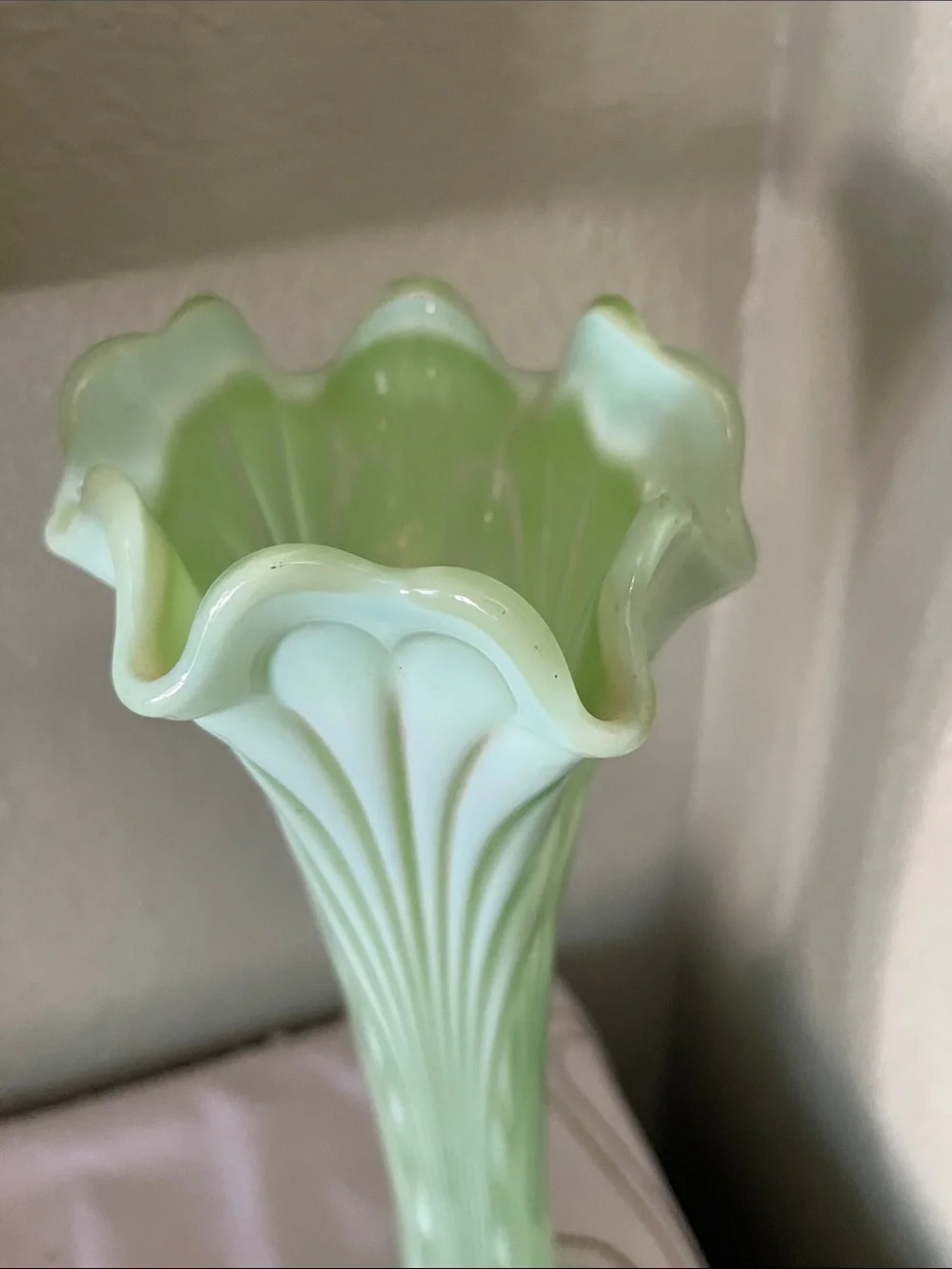 Antique Jefferson Green Opalescent Vase “Tokyo” Pattern, Seafoam Glass, 3-Footed
